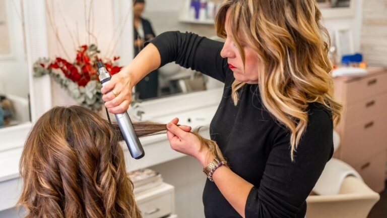 How Retarget Email Campaigns Revive Past Salon Customers